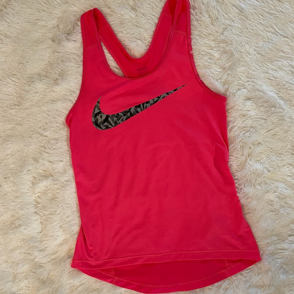 Nike razor back athletic top